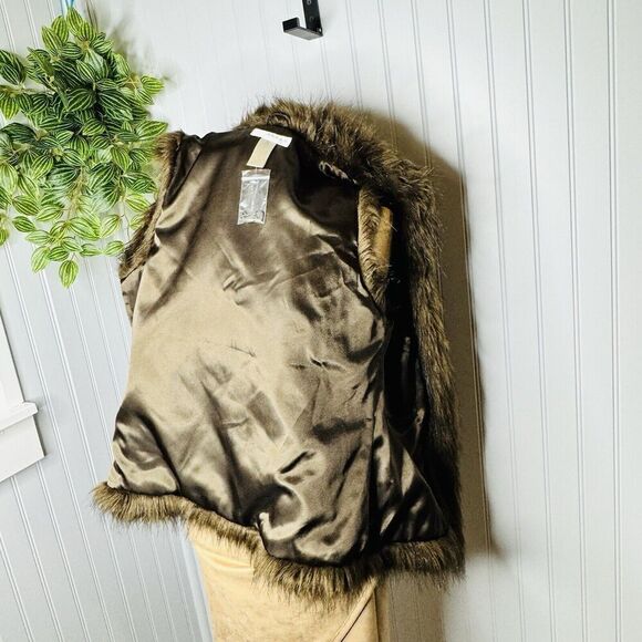 KENAR Faux Fur Sz M Chocolate Brown Hook Eye Closure Vest Luxury Extravaganza - Picture 7 of 12
